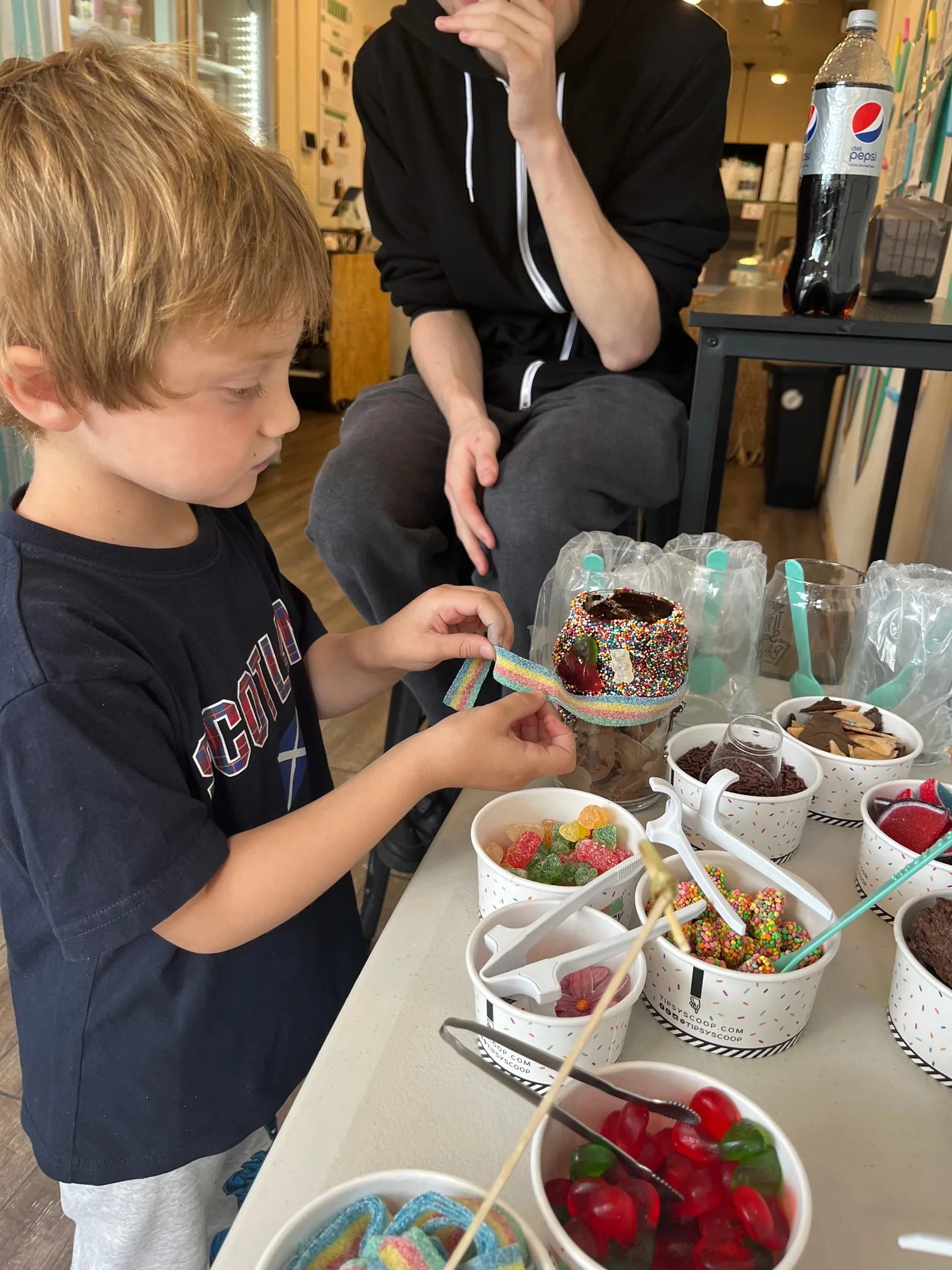 NEW-Kids Class! Ice Cream Sundae Decorating in Queens - Image 3